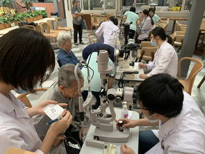 規(guī)培醫(yī)生黨支部“不忘初心、牢記使命”主題教育志愿服務(wù) 健康咨詢(xún)暖人心